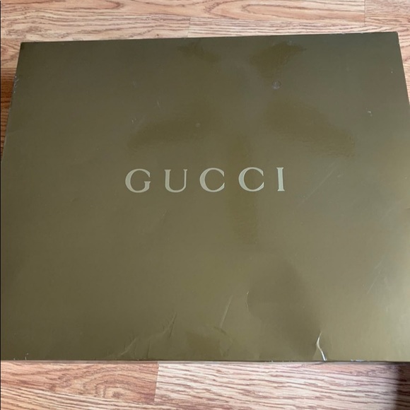 Price is Firm Preowned Gucci Soho Bag-Price is Firm no lowball offers thanks - Picture 8 of 9